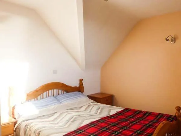 Semesterbostad Corr An Droma Rossbrin